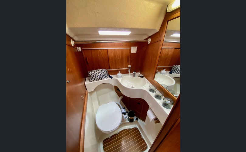 Baltic Yachts BALTIC 35-kuva-8